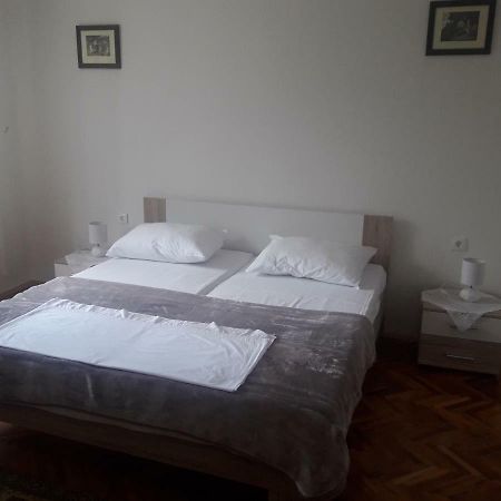 Apartment Tin Senj  Buitenkant foto
